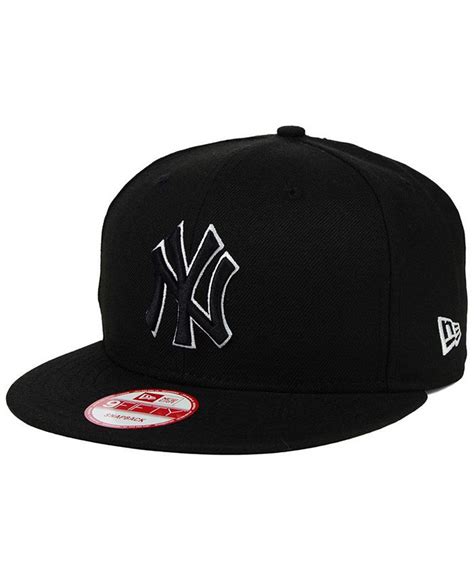 yankees snapback lids.